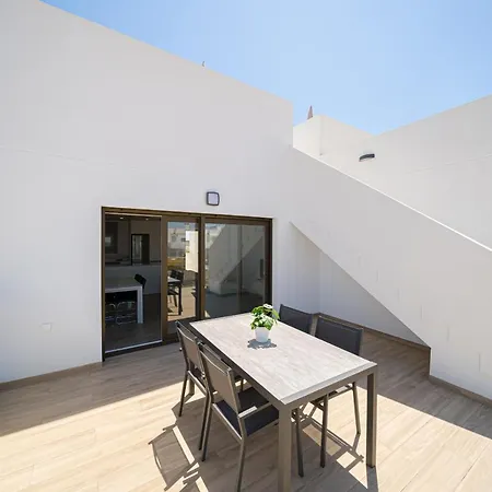 Marina Apartment *