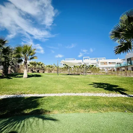 Marina Apartment *